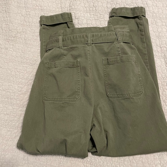 Banana Republic Barrel Pants - Picture 4 of 6